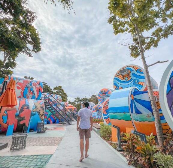 אתר נופש Cocoons Club Laiya