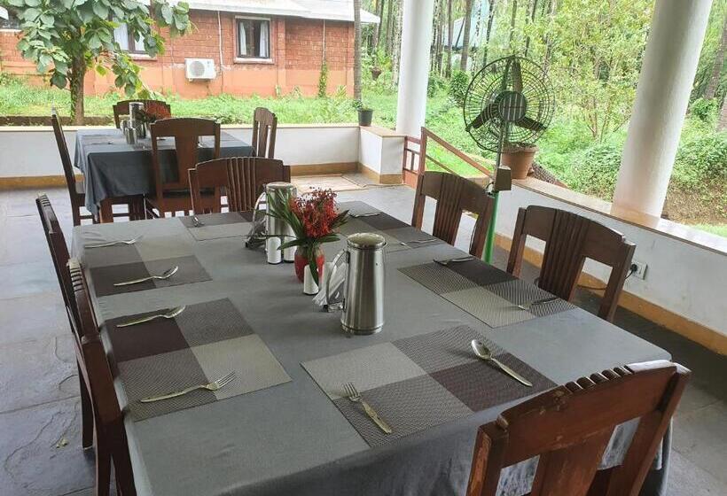 리조트 Sarth Ayurveda Retreat And Wellness Centre