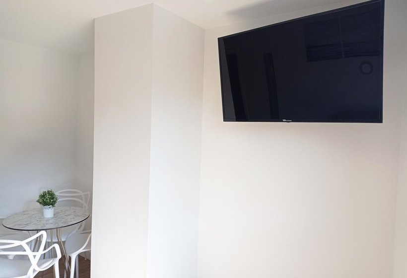 Apartamentos Hi Apartaments Santander 3000