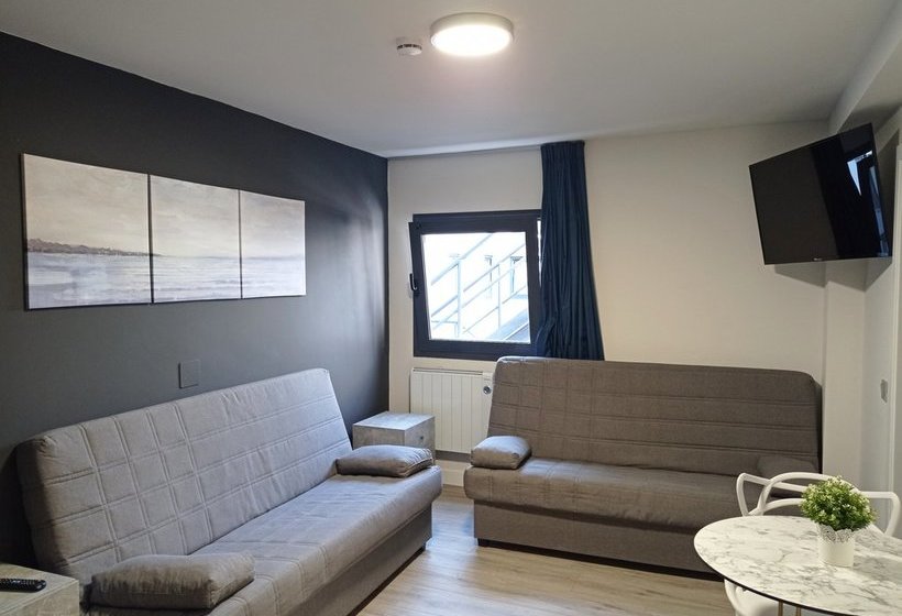 Apartamentos Hi Apartaments Santander 3000