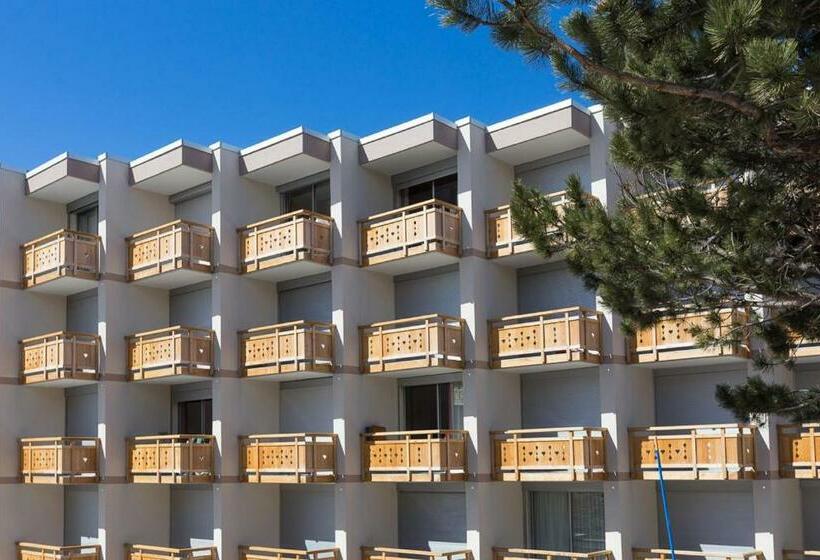 Отель Vacancéole   Résidence Le Sappey   Les 2 Alpes