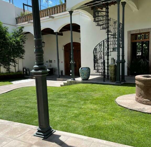 בית מלון כפרי Arista 1026