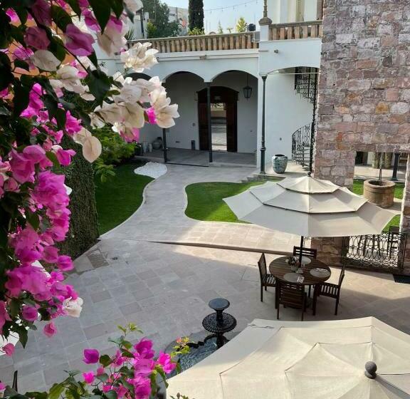 בית מלון כפרי Arista 1026