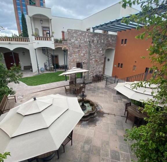 בית מלון כפרי Arista 1026