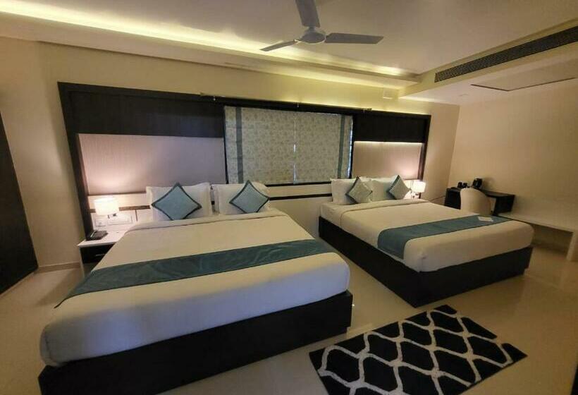 فندق Kanishka International