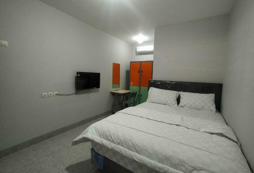 ホテル Brilliant Residence Gading Serpong Redpartner