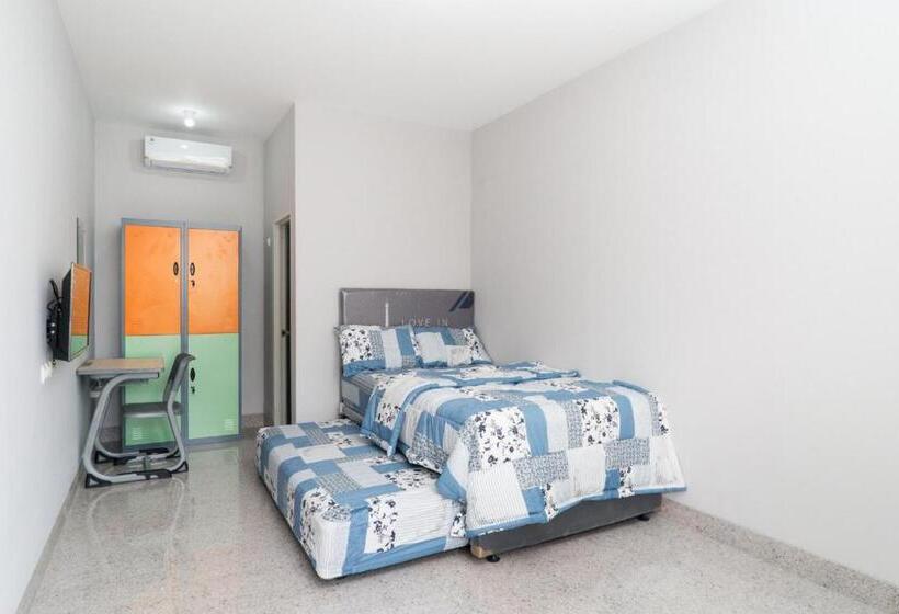 ホテル Brilliant Residence Gading Serpong Redpartner