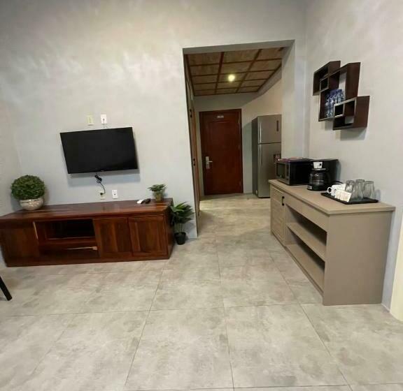 Coral View Hotel & Resort