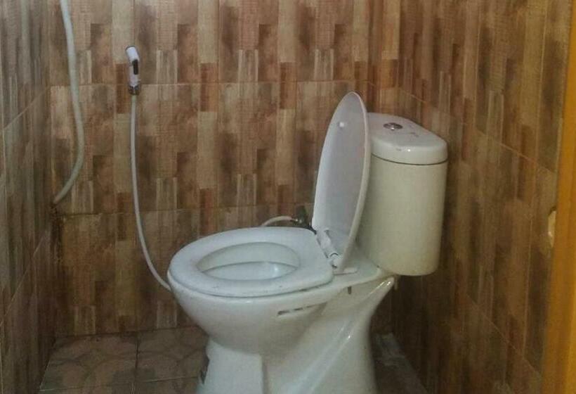 호텔 Faster Inn Jambi Redpartner