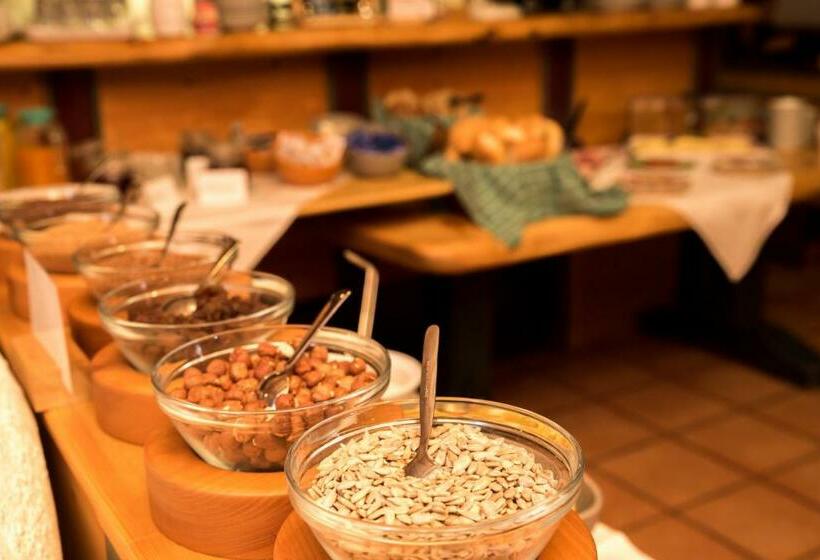 Отель Geisler Moroder