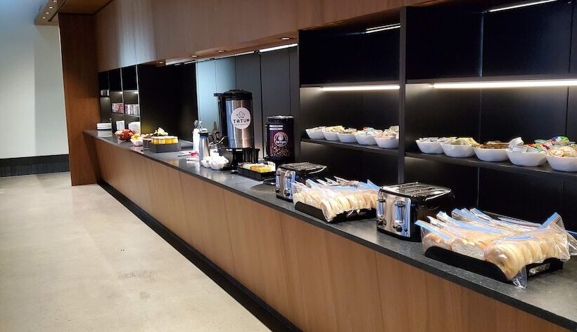 Grand Hotel Times Blainville Mirabel