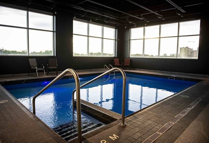 Grand Hotel Times Blainville Mirabel