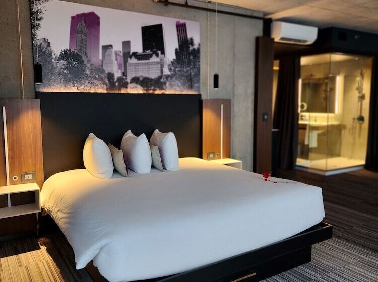 Grand Hotel Times Blainville Mirabel