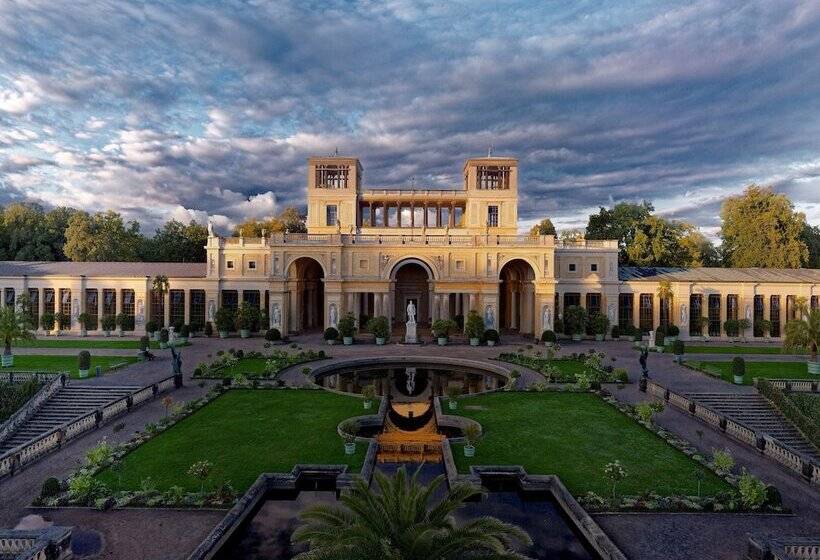 فندق Holiday Inn Express & Suites   Potsdam, An Ihg