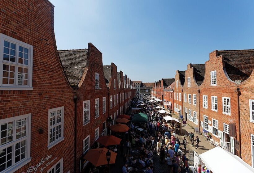 فندق Holiday Inn Express & Suites   Potsdam, An Ihg