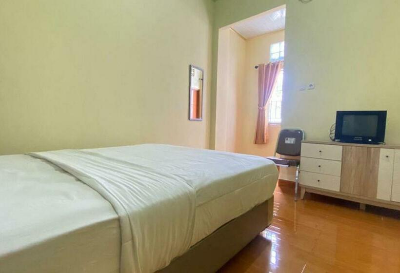 בית מלון כפרי Ilfa Kost Palembang Syariah Redpartner