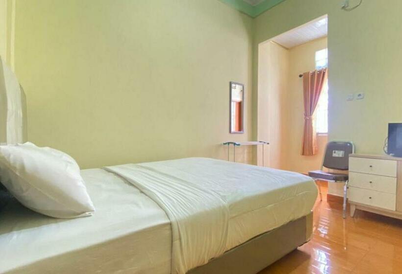 בית מלון כפרי Ilfa Kost Palembang Syariah Redpartner