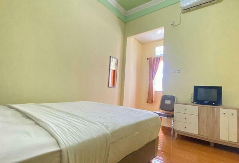 בית מלון כפרי Ilfa Kost Palembang Syariah Redpartner