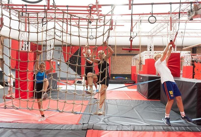 호텔 Logis Hostellerie Du Marche