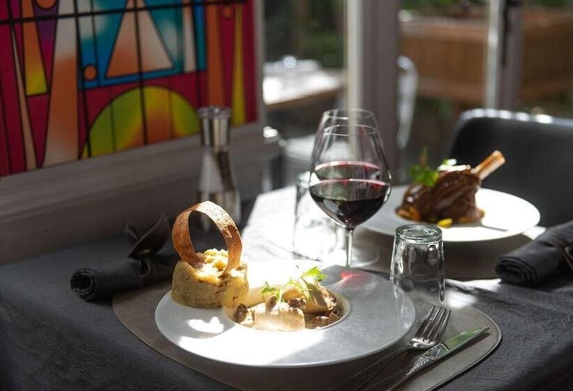 호텔 Logis Hostellerie Du Marche