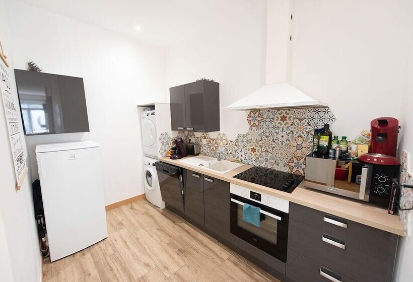 호텔 Logis Hostellerie Du Marche