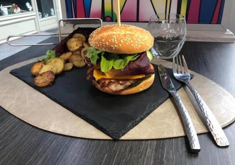 호텔 Logis Hostellerie Du Marche