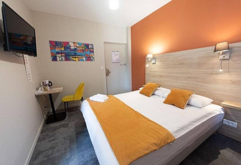 호텔 Logis Hostellerie Du Marche