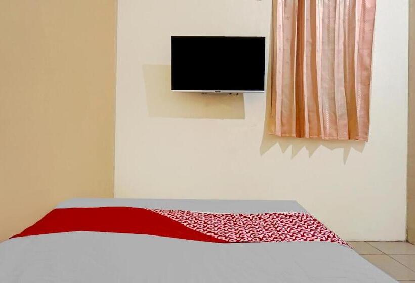 호텔 Oyo 90689 Lily House