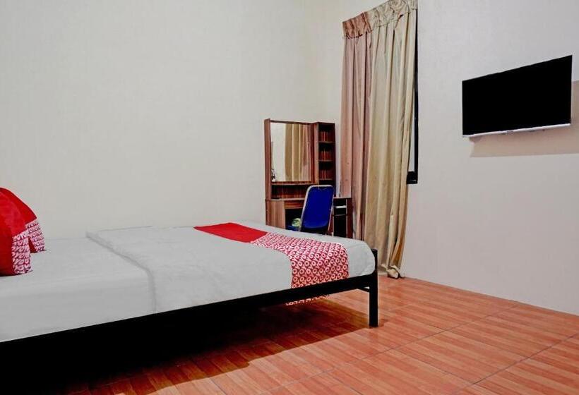 호텔 Oyo 90689 Lily House