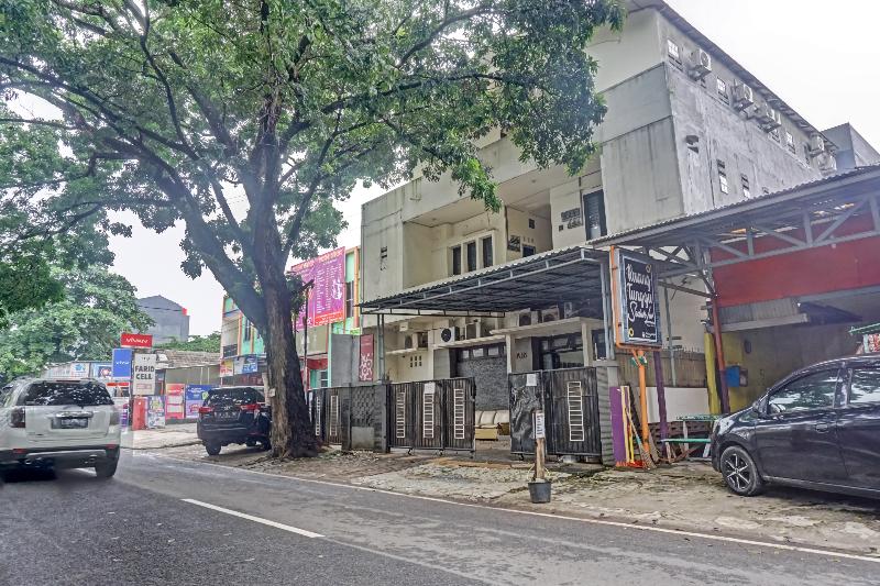 호텔 Oyo 90689 Lily House