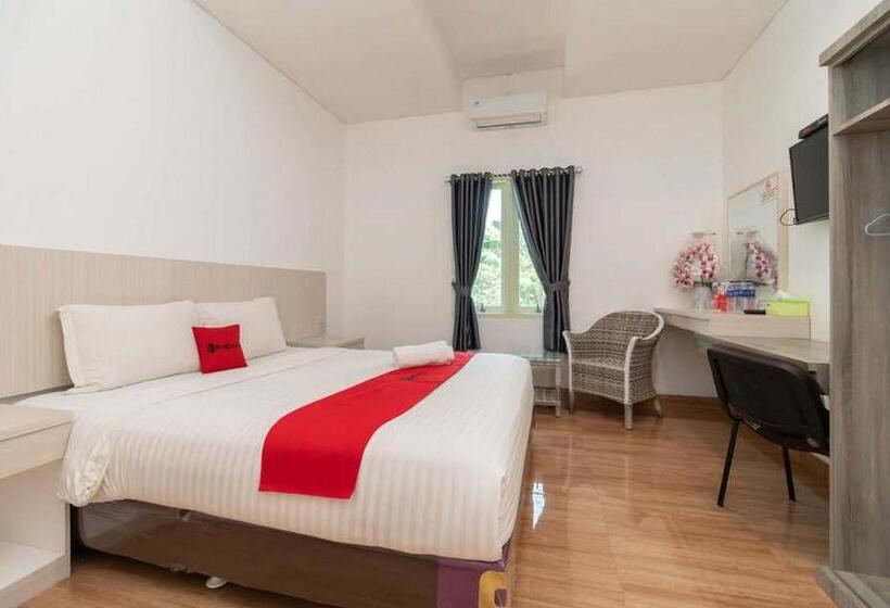Hotel Reddoorz Near Exit Tol Kotabaru Itera Lampung