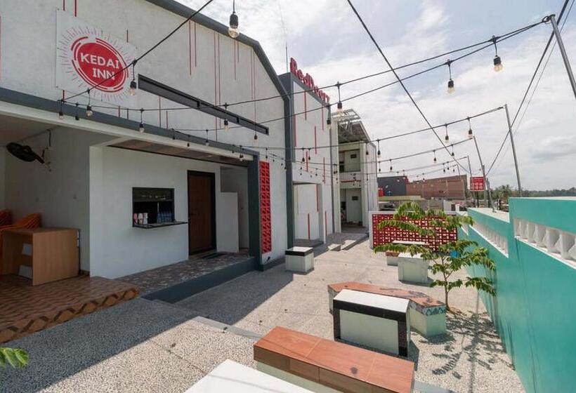 Hotel Reddoorz Near Exit Tol Kotabaru Itera Lampung