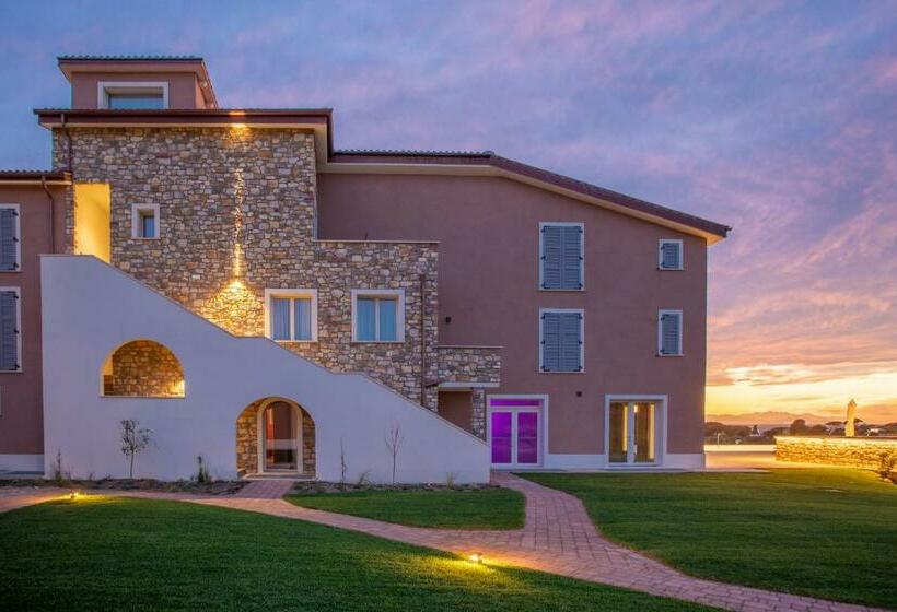 هتل Riva Toscana Golf Resort & Spa