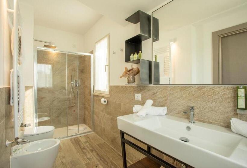 ホテル Riva Toscana Golf Resort & Spa