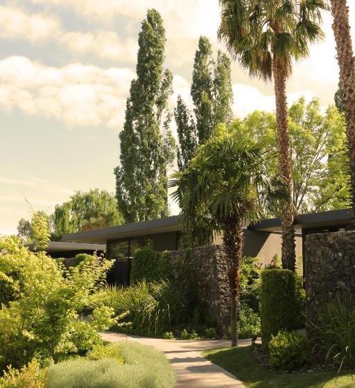 Отель Susana Balbo Winemaker´s House