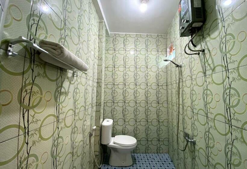 Отель Waterpark & Villa Favour Pagar Alam