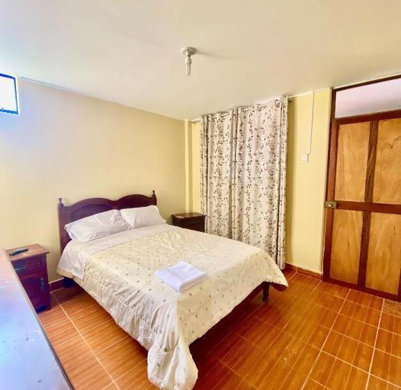 پانسیون Hospedaje Anais