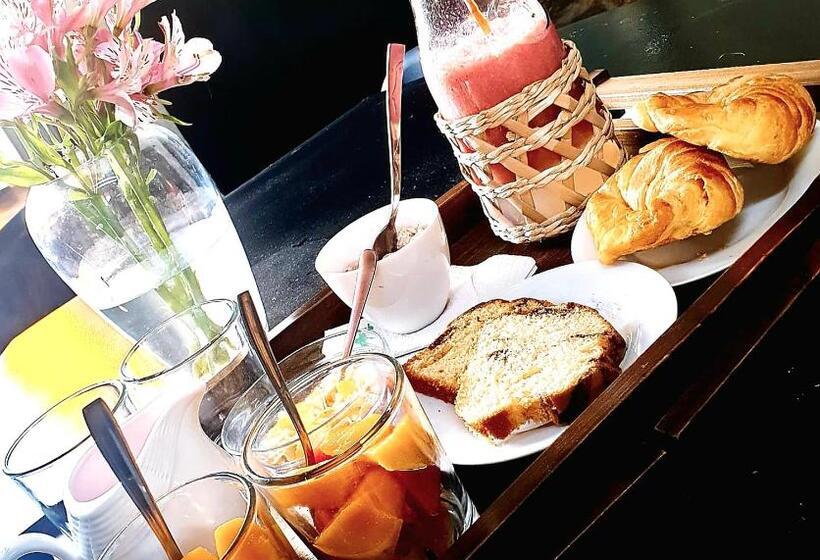 The First Real Bed & Breakfast Hiking Hotel  The Office  In Arequipa, Peru