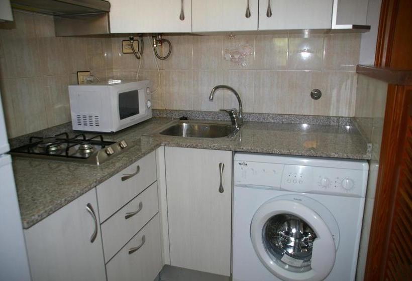 Apartamentos Cumbremar