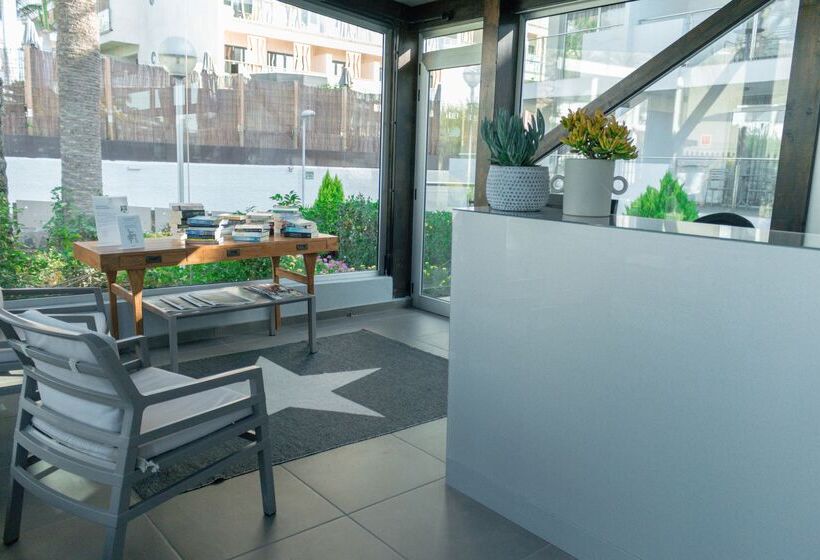 Apartamentos El Palmar