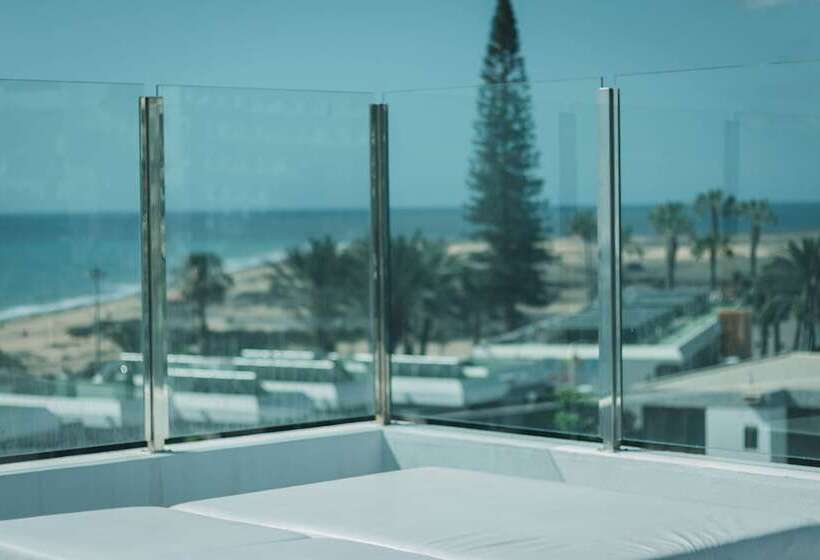 Apartamentos El Palmar