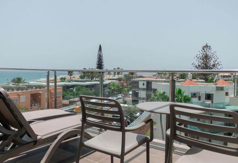 Apartamentos El Palmar