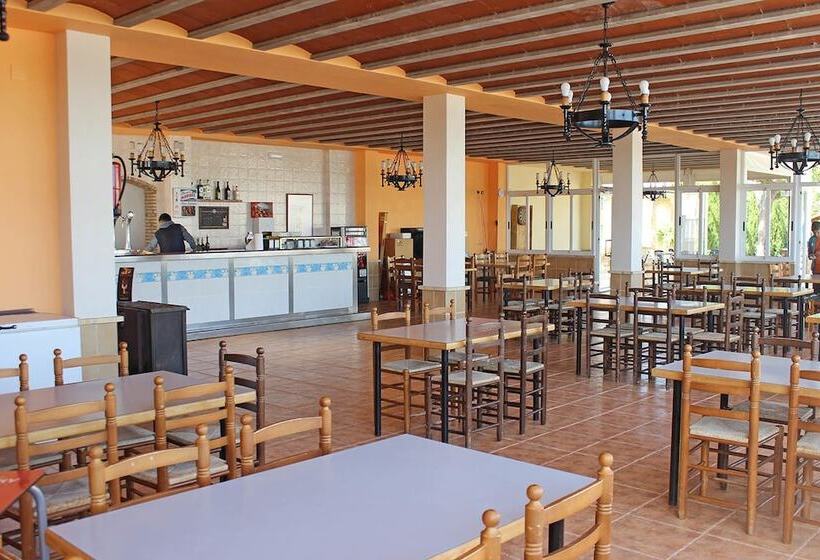 Camping Y Bungalows Monmar