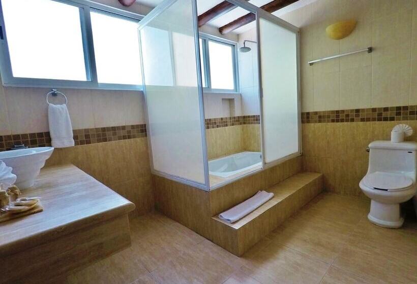 El Campanario Playa Del Carmen