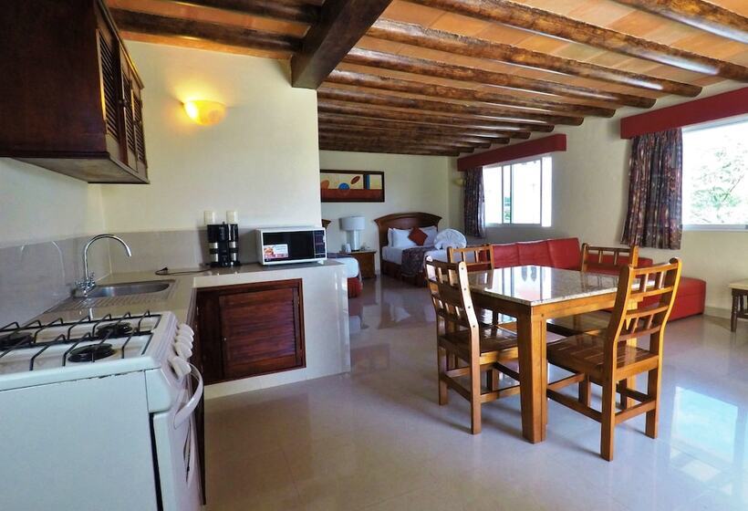 El Campanario Playa Del Carmen