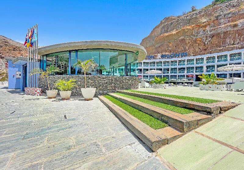 Apartamentos Gran Amadores