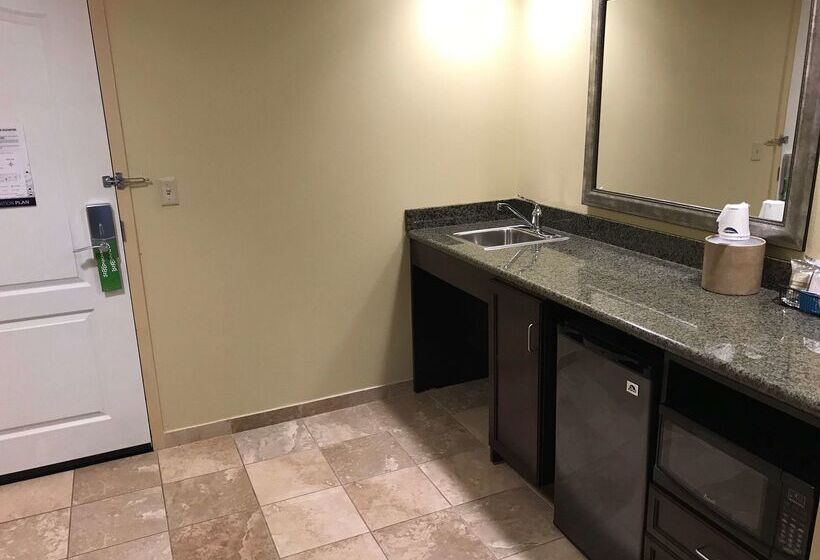 Hampton Inn & Suites Austin   Lakeway