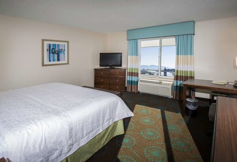 Hampton Inn & Suites Suisun City Waterfront