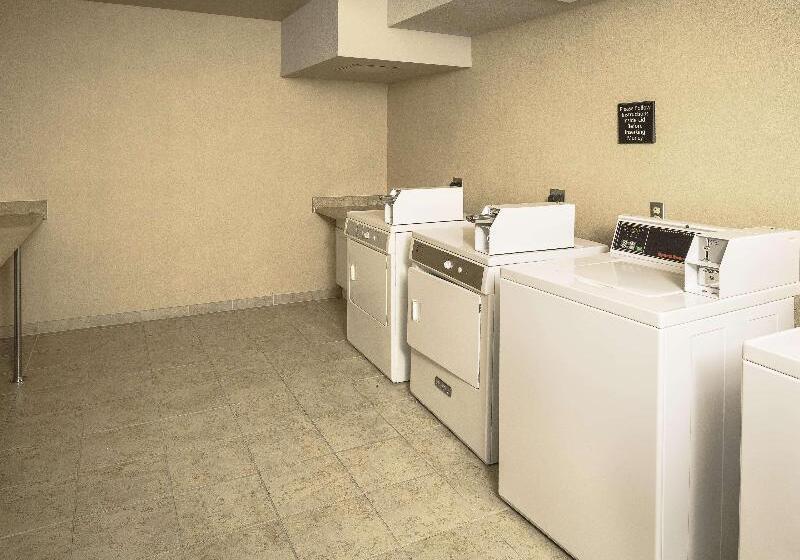 Hampton Inn & Suites Suisun City Waterfront