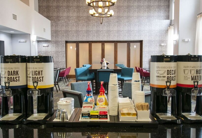 Hampton Inn & Suites Baton Rouge/port Allen